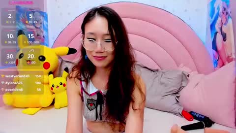 Hikori online show from March 11, 2025, 8:09 am