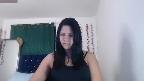 Snapshot of hilari18 chatting on July 16, 2026, 6:03 pm hilaril18 online show from July 16, 2026, 6:03 pm