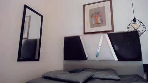 Hilary Avilan online show from January 27, 2025, 7:24 pm