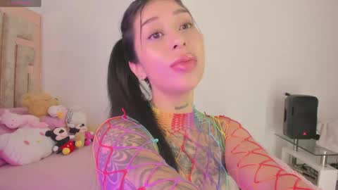 Snapshot of hilary_jones_22 chatting on May 28, 2026, 12:41 am LUNA new account FOLLOW ME online show from May 28, 2026, 12:41 am