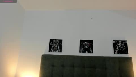 Snapshot of hilary_tailor chatting on January 7, 2026, 11:34 am hilary_tailor online show from January 7, 2026, 11:34 am