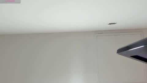 Snapshot of hilary_tailor chatting on January 8, 2026, 11:23 am hilary_tailor online show from January 8, 2026, 11:23 am