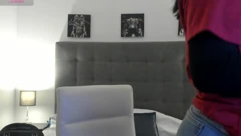 Snapshot of hilary_tailor chatting on February 28, 2026, 11:11 am hilary_tailor online show from February 28, 2026, 11:11 am