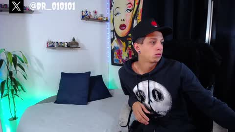 Snapshot of hill_and_jack chatting on January 26, 2025, 9:29 am Hill and Jack online show from January 26, 2025, 9:29 am