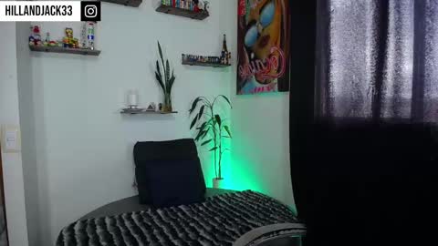 Snapshot of hill_and_jack chatting on October 26, 2025, 12:55 pm Hill and Jack online show from October 26, 2025, 12:55 pm