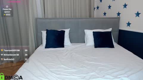 hilleva online show from March 6, 2025, 4:19 am