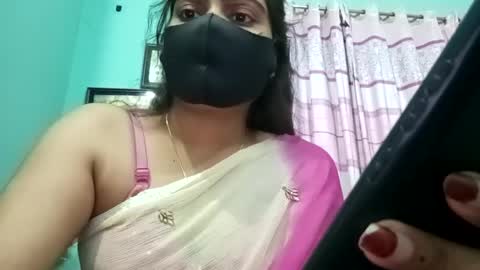 himuhimu22 online show from January 16, 2025, 5:12 pm