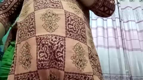 himuhimu22 online show from January 16, 2025, 8:14 pm