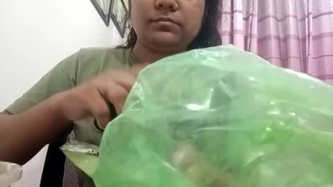 himuhimu22 online show from October 26, 2025, 7:09 pm