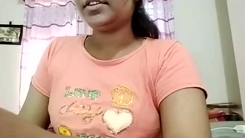 himuhimu22 online show from April 22, 2026, 12:35 am