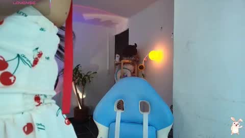 hinata online show from February 25, 2026, 8:51 pm