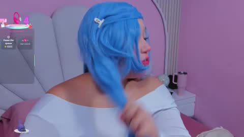 hinata_dolly online show from January 7, 2026, 11:01 am