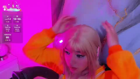 hinata_dolly online show from April 21, 2026, 11:38 am