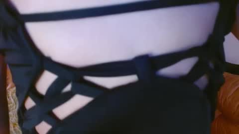 hinata lee online show from February 21, 2025, 5:13 am