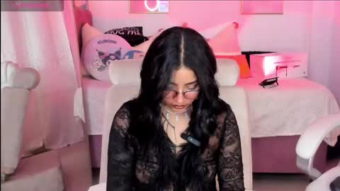  Karol  Independent Model online show from October 5, 2025, 1:04 am