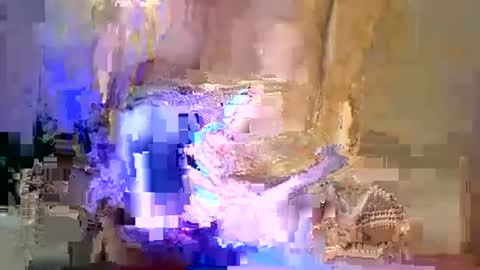 Hippie Jijm online show from February 8, 2026, 12:58 am