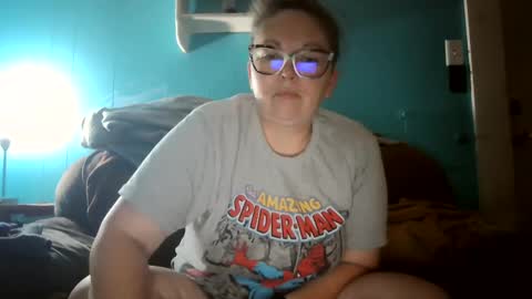 Bella online show from September 9, 2025, 4:34 am