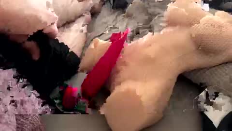 Jan online show from December 5, 2025, 9:29 am