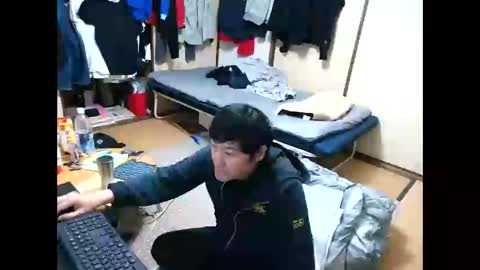 hiro110 online show from January 1, 2025, 7:10 pm