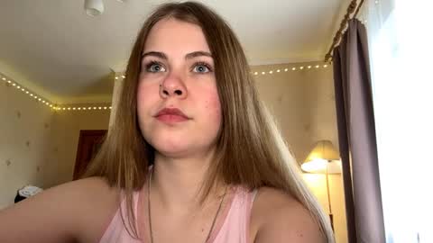 I am Amy ntmu Lets hit 10 Thumbs Up together online show from May 5, 2026, 11:18 am