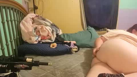 Hisandhers428 online show from April 15, 2026, 12:45 pm