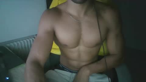 Hiseres online show from October 19, 2025, 1:50 am