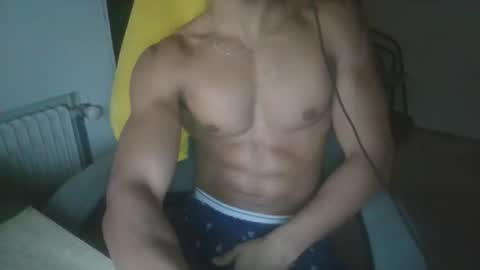 Hiseres online show from February 4, 2026, 9:09 pm