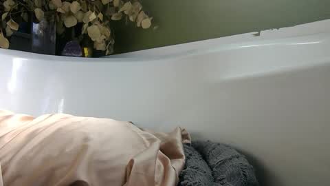 Grace online show from September 23, 2025, 9:40 pm