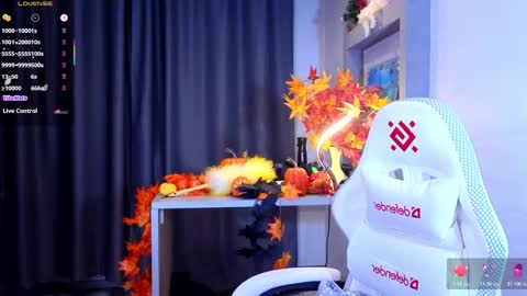 Ella online show from November 27, 2025, 7:38 pm