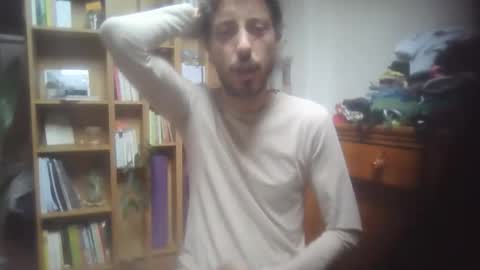 hitmenoww online show from October 21, 2025, 7:53 am