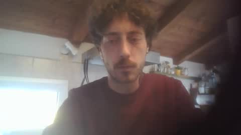 Snapshot of hitmenoww chatting on May 16, 2026, 10:12 am hitmenoww online show from May 16, 2026, 10:12 am