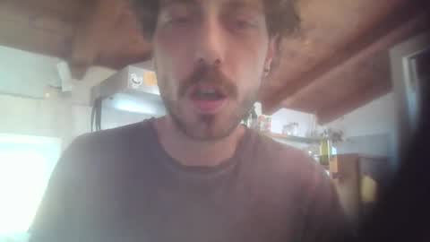 Snapshot of hitmenoww chatting on May 26, 2026, 9:38 am hitmenoww online show from May 26, 2026, 9:38 am