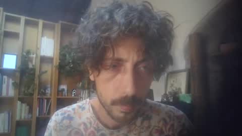 Snapshot of hitmenoww chatting on July 22, 2026, 10:18 am hitmenoww online show from July 22, 2026, 10:18 am