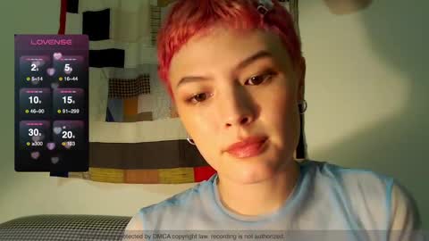  Vivi  online show from November 13, 2025, 3:16 am