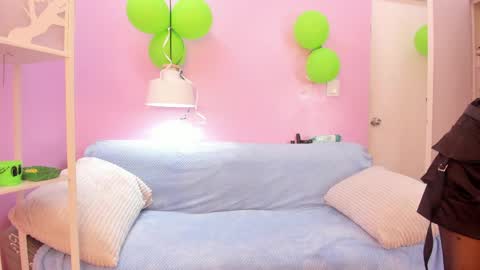 hiyakasudere online show from March 27, 2026, 6:18 pm