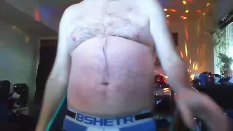 hobbes80 online show from December 1, 2024, 10:32 pm