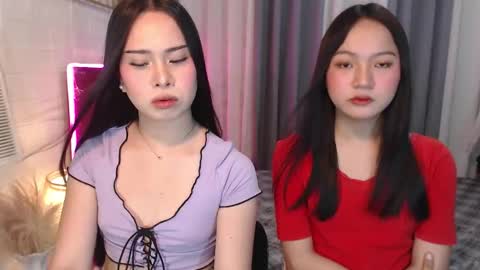 hoelymolly online show from March 22, 2026, 4:21 pm