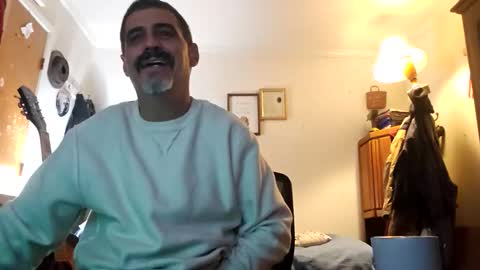 hoglegg99384194 online show from December 18, 2025, 9:04 am