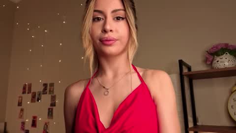 Moni Monica online show from October 14, 2025, 8:26 am