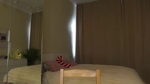 Moni Monica online show from March 11, 2026, 8:09 am