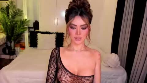 Ms. Laura online show from September 21, 2025, 7:54 am