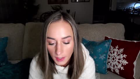 Holi Hurricane online show from December 9, 2024, 3:07 am