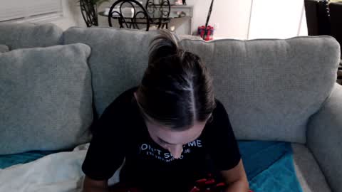 Holi Hurricane online show from January 6, 2025, 3:20 am