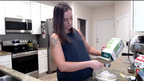 Holi Hurricane online show from April 24, 2026, 3:09 am