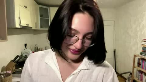 Sofia online show from April 23, 2026, 1:35 pm