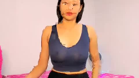 holly... online show from June 12, 2026, 4:06 pm