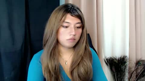 holly_maria69 online show from March 2, 2026, 4:14 pm