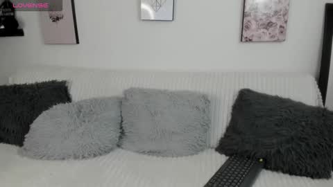 Holly online show from March 18, 2026, 12:47 am