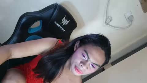 Snapshot of holly_sugar20 chatting on January 11, 2026, 3:00 am Mika Duhay Velat online show from January 11, 2026, 3:00 am