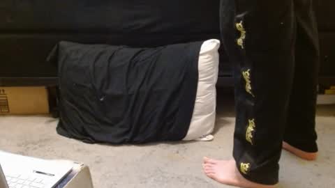 Holly Hawkes online show from January 17, 2025, 4:17 am